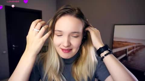 Your Ressie online show from September 2025 07:13:02 AM