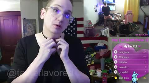 Snapshot of tasteflavored_femboy chatting on February 2025 11:38:02 AM Taste online show from February 2025 11:38:02 AM