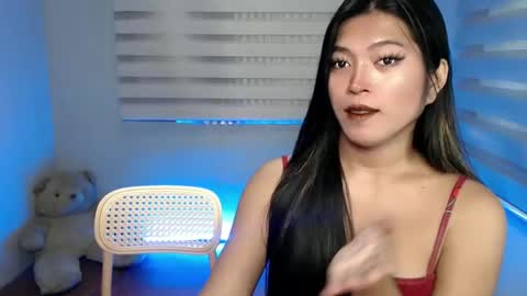   online show from February 2025 04:25:01 AM