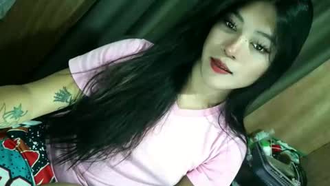   online show from October 2025 02:01:02 AM