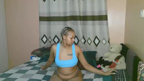 Snapshot of tastie_t chatting on December 2025 10:47:02 PM tastie_t online show from December 2025 10:47:02 PM