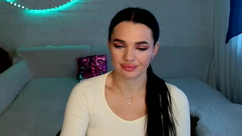 tasty_babyy online show from October 2025 12:04:02 PM