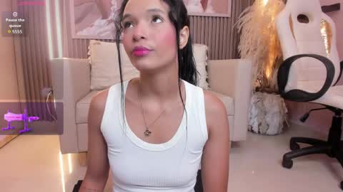 Snapshot of tasty_desires chatting on May 2026 10:10:02 AM TATIS online show from May 2026 10:10:02 AM