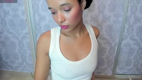 Snapshot of tasty_desires chatting on June 2026 02:33:01 PM TATIS online show from June 2026 02:33:01 PM