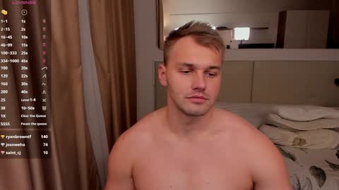 My shows 2100500 UTC3 online show from December 2024 01:51:01 AM