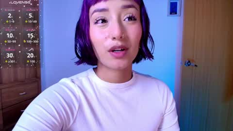Snapshot of tati_cardenas chatting on May 2026 11:24:01 PM AME online show from May 2026 11:24:01 PM