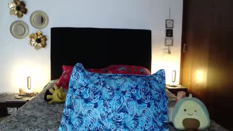 tatiana_monteros online show from October 2025 04:16:02 AM