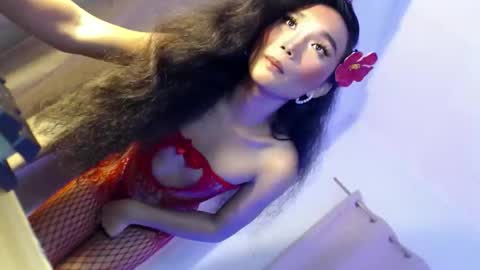 Snapshot of tatiana_wilton chatting on May 2026 09:36:01 AM ANDREA online show from May 2026 09:36:01 AM