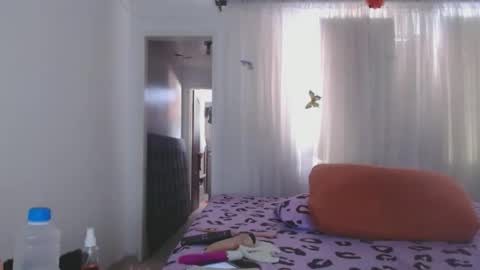 tatiana giraldo online show from April 2026 02:44:01 PM