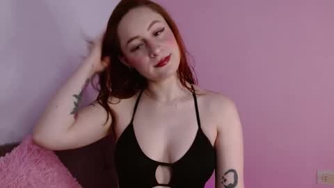 Snapshot of tatianayj chatting on September 2025 12:43:02 AM Tatis online show from September 2025 12:43:02 AM