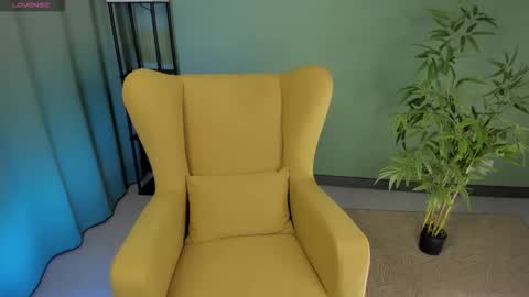 Tatica online show from March 2026 04:19:01 AM