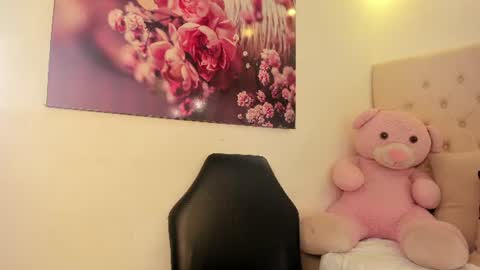 tatikanyx online show from July 2026 08:56:01 PM