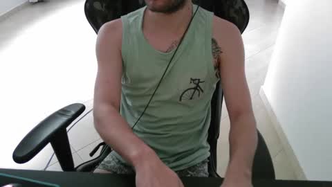 Lucas online show from December 2024 05:31:01 PM