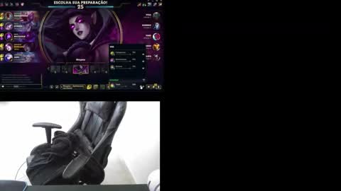 Lucas online show from December 2024 07:11:02 PM