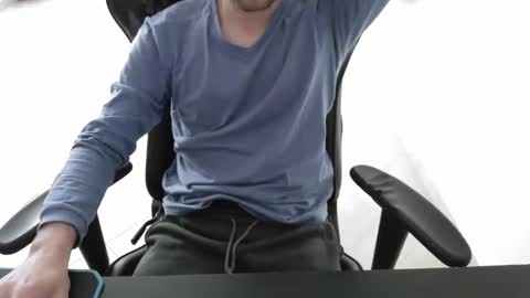 Lucas online show from December 2024 12:38:02 PM