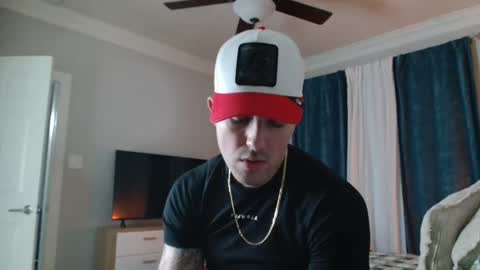 Snapshot of tattedlatino1 chatting on December 2024 01:59:02 AM tattedlatino1 online show from December 2024 01:59:02 AM