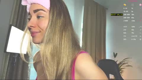 Snapshot of tatti_1 chatting on September 2025 03:29:01 AM Tata online show from September 2025 03:29:01 AM