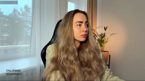 Snapshot of tatti_1 chatting on October 2025 04:02:02 AM Tata online show from October 2025 04:02:02 AM