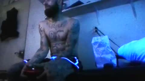 Snapshot of tattoo3333 chatting on November 2025 06:06:02 PM tattoo3333 online show from November 2025 06:06:02 PM