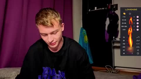 Snapshot of tattooed666cat chatting on September 2025 02:25:01 AM Alex but u can call me Theo online show from September 2025 02:25:01 AM