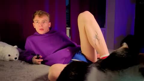 Snapshot of tattooed666cat chatting on December 2025 06:18:01 AM Alex but u can call me Theo online show from December 2025 06:18:01 AM