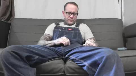 Snapshot of tattooedteaseme chatting on May 2026 04:05:02 PM tattooedteaseme online show from May 2026 04:05:02 PM