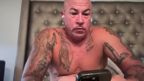 Snapshot of tattoosandabs chatting on February 2025 10:51:01 AM tattoosandabs online show from February 2025 10:51:01 AM