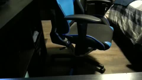 tattslovestattas1 online show from November 2025 03:34:02 PM