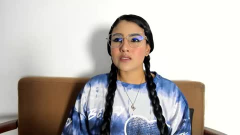 Tatiana Gomez online show from June 2026 04:10:02 AM