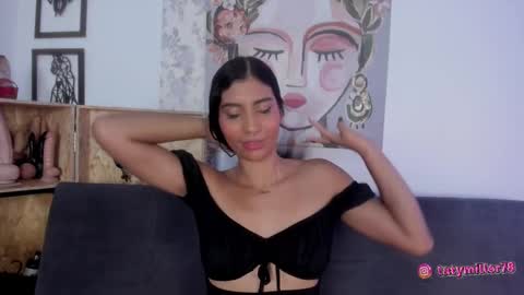 Snapshot of taty_miller chatting on January 2025 09:36:01 PM Taty Miller online show from January 2025 09:36:01 PM