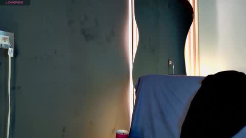 taurito___ online show from November 2025 01:22:01 PM