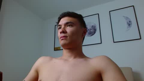 Snapshot of taurus4k chatting on February 2025 01:00:02 AM taurus4k online show from February 2025 01:00:02 AM