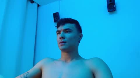 Snapshot of taurus4k chatting on February 2025 01:33:01 AM taurus4k online show from February 2025 01:33:01 AM