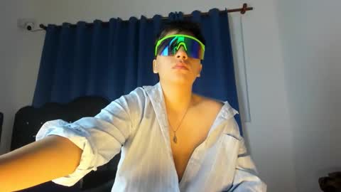 Taveko online show from April 2026 07:04:02 PM