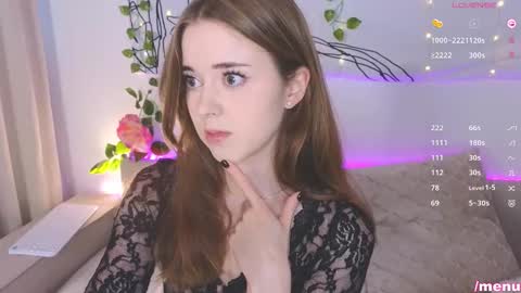 Snapshot of tayasha chatting on October 2025 03:25:01 PM Tayasha online show from October 2025 03:25:01 PM