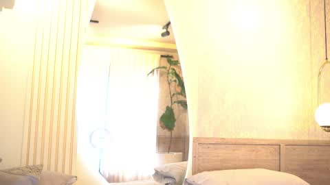 Snapshot of taylerkim chatting on October 2025 06:53:01 PM Teylor Kim online show from October 2025 06:53:01 PM