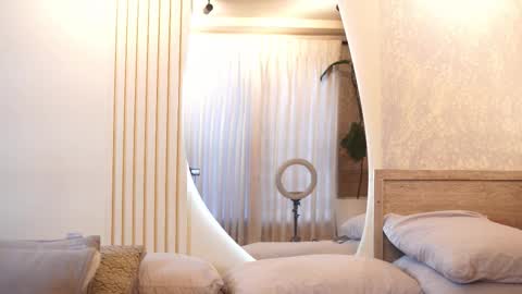 Snapshot of taylerkim chatting on November 2025 07:34:01 PM Teylor Kim online show from November 2025 07:34:01 PM