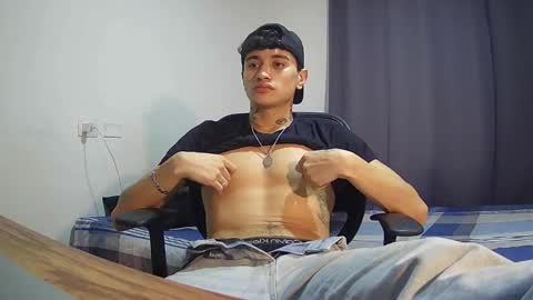 Snapshot of taylor_024 chatting on May 2026 06:21:01 AM independent model online show from May 2026 06:21:01 AM