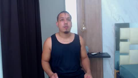 Snapshot of taylor_collins_2 chatting on September 2025 09:14:02 PM taylor_collins_2 online show from September 2025 09:14:02 PM