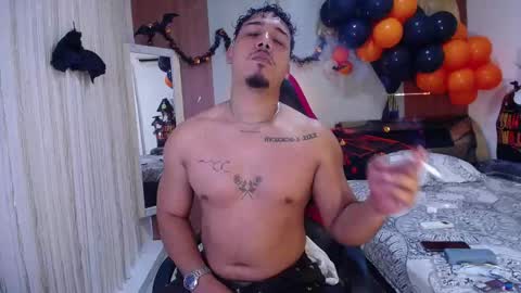 Snapshot of taylor_collins_2 chatting on October 2025 12:56:02 PM taylor_collins_2 online show from October 2025 12:56:02 PM