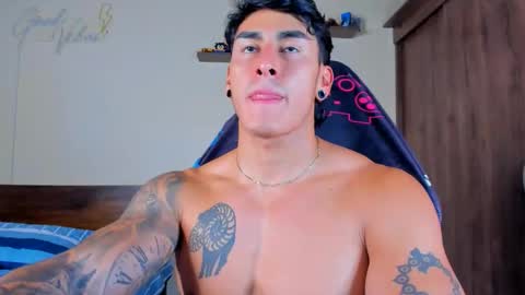 taylor_mclane1 online show from February 2026 06:02:01 PM