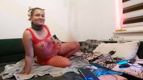 Snapshot of taylor_ohle_ chatting on January 2025 07:29:02 PM taylor_ohle_ online show from January 2025 07:29:02 PM