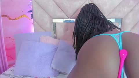 Oriana online show from October 2025 11:23:02 AM