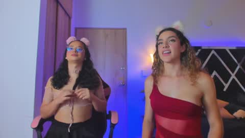 Taylor Sanz online show from June 2026 11:33:02 PM