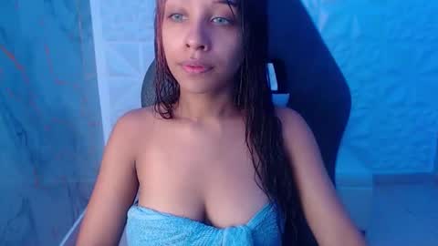 Snapshot of taylor_sophie chatting on February 2026 07:56:02 PM Taylor online show from February 2026 07:56:02 PM