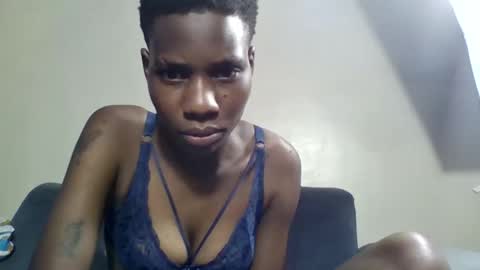 taylor_swift09 online show from April 2026 10:26:02 PM