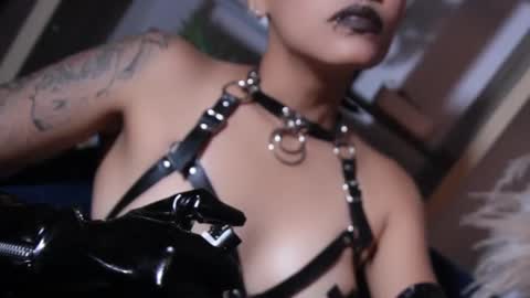 Taylor online show from March 2025 07:21:02 PM