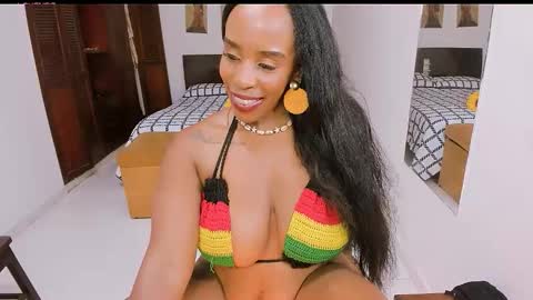 taylorslims online show from October 2025 07:59:01 PM