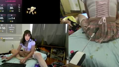 Snapshot of taylotmathews chatting on December 2025 12:41:02 AM taylotmathews online show from December 2025 12:41:02 AM