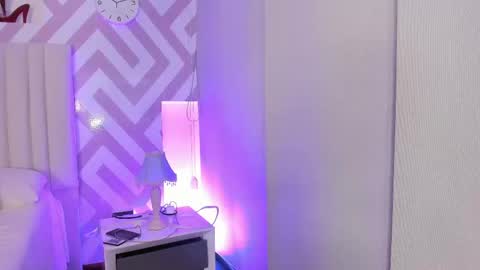 Snapshot of tayrasiny chatting on May 2026 01:43:02 AM Tayra horny for you online show from May 2026 01:43:02 AM